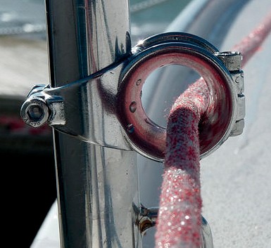 ROPE GUIDE WITH HANDRAIL POST ATTACHMENT 2 ROPE GUIDE WITH HANDRAIL POST ATTACHMENT - Image 2