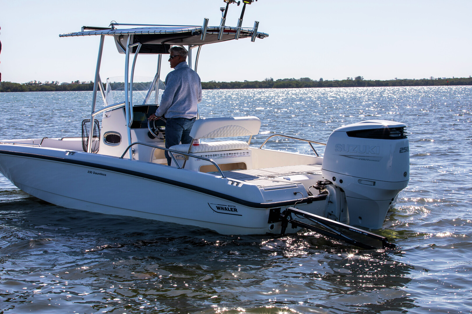 ELECTRIC SHOULDWATER ANCHOR 8' 12 V AXIS 4 ELECTRIC SHOULDWATER ANCHOR 8' 12 V AXIS - Image 4