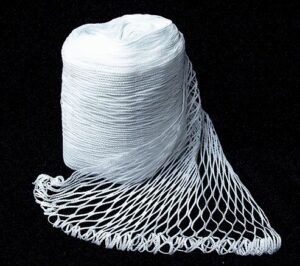 WHITE RAILING MESH, WOVEN