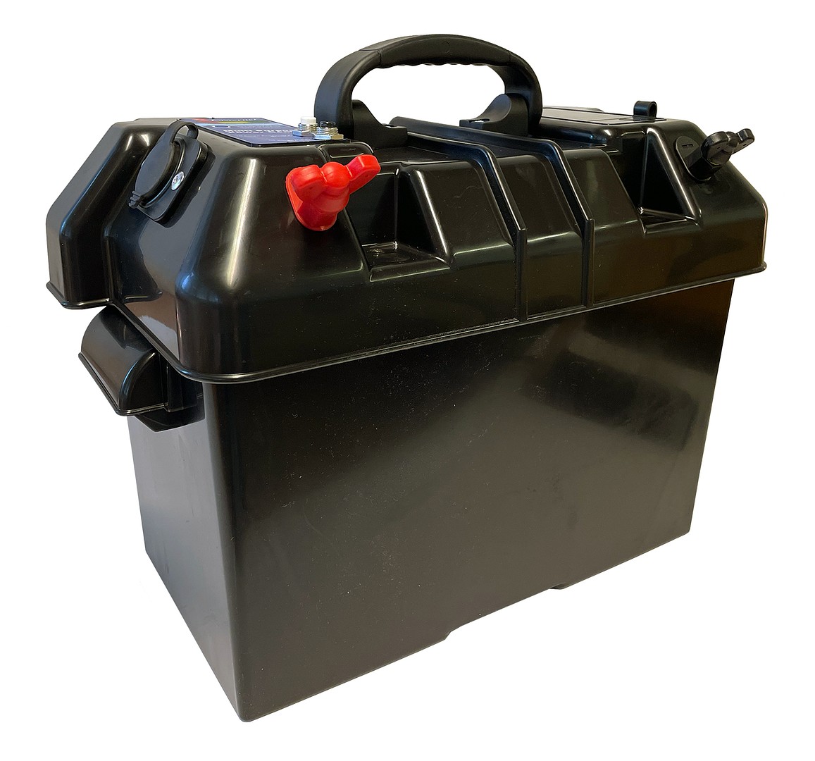 BATTERY BOX WITH POWER OUTLET 1 BATTERY BOX WITH POWER OUTLET