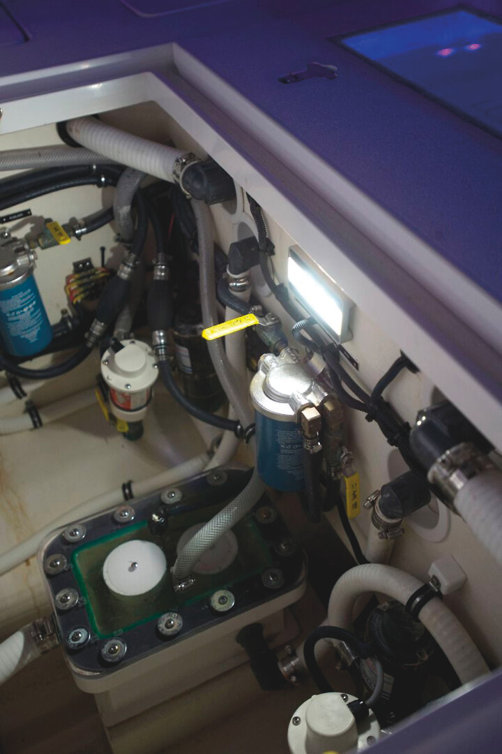 NEVISLT ENGINE ROOM LED LIGHT 4 NEVISLT ENGINE ROOM LED LIGHT - Image 4