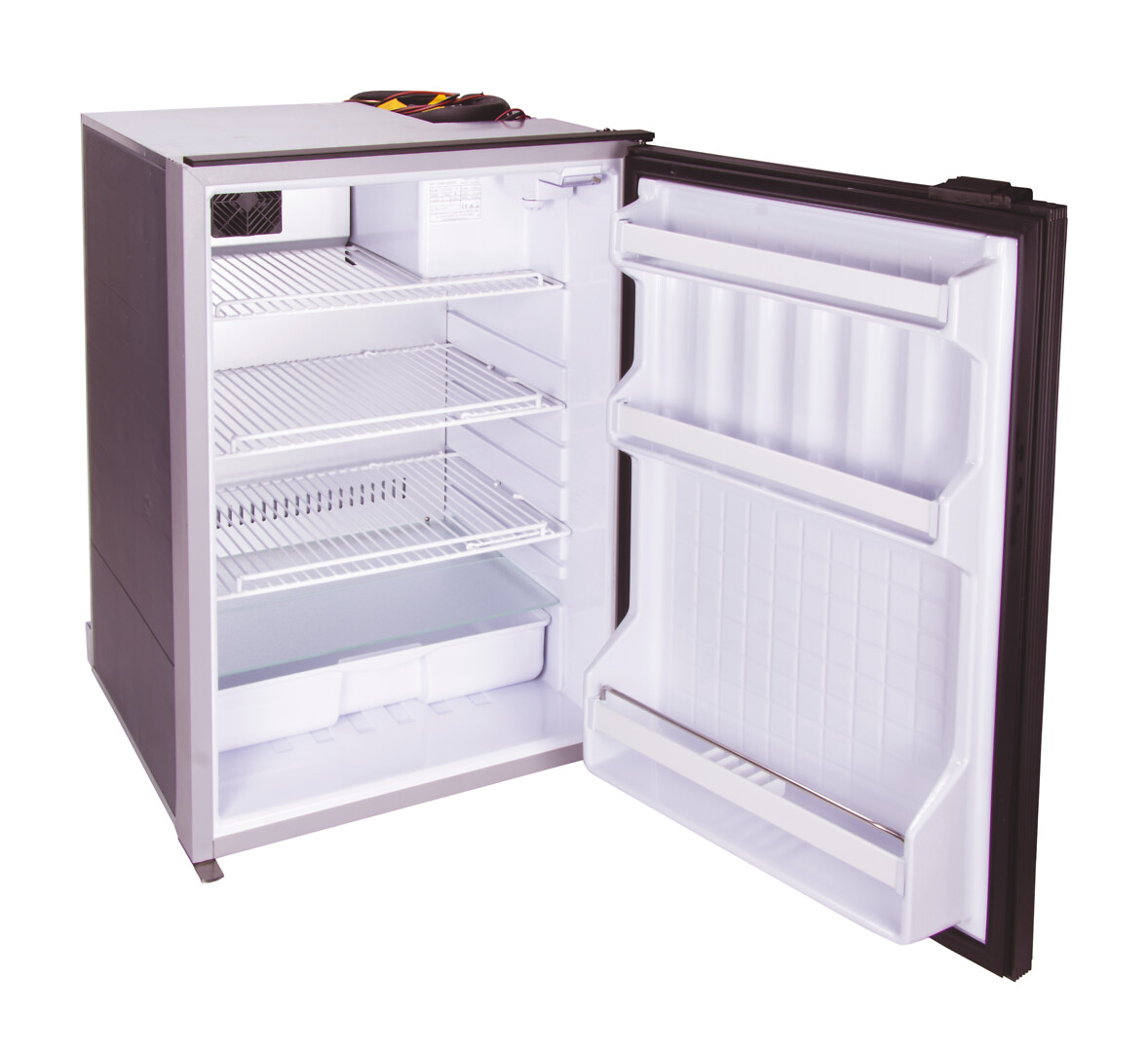 CRUISE REFRIGERATOR 130L 12/24V 1 CRUISE REFRIGERATOR 130L 12/24V