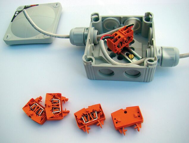 JUNCTION BOX CABLE GLAND KIT 2 JUNCTION BOX CABLE GLAND KIT - Image 2