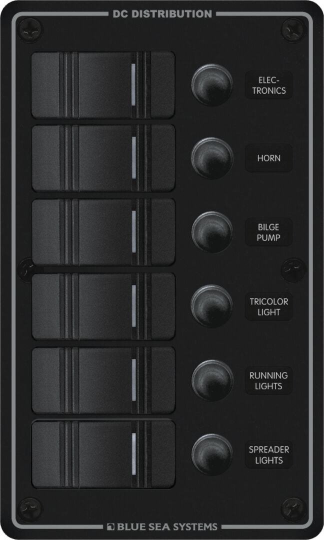 CIRCUIT BREAKER PANEL WITH AUTOMATIC FUSE, 6 CIRCUIT BREAKERS 1 CIRCUIT BREAKER PANEL WITH AUTOMATIC FUSE, 6 CIRCUIT BREAKERS
