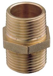 BRASS FITTING 1 1/4' THREAD 1 BRASS FITTING 1 1/4' THREAD