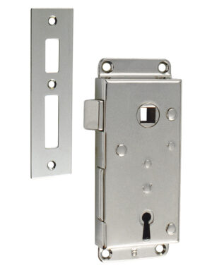 LOCK DOOR / LEFT OUT