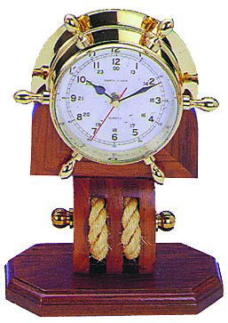 QUARTZ CLOCK ON WOODEN STANDS 1 QUARTZ CLOCK ON WOODEN STANDS