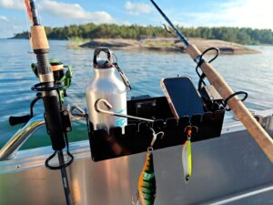 NAVA LURES HOLDER FOR RAILING TUBE