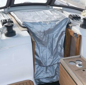 BLACKOUT CURTAINS FOR DOOR HATCHES