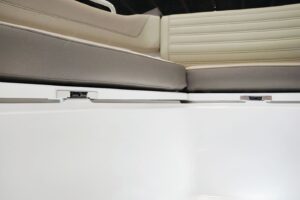 DOOR LATCH 10 9516009060d fullhd