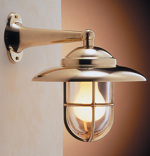 BRASS WALL LIGHT 1 BRASS WALL LIGHT
