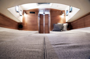 Paragon 25 Cabin 11 P25-forecabin