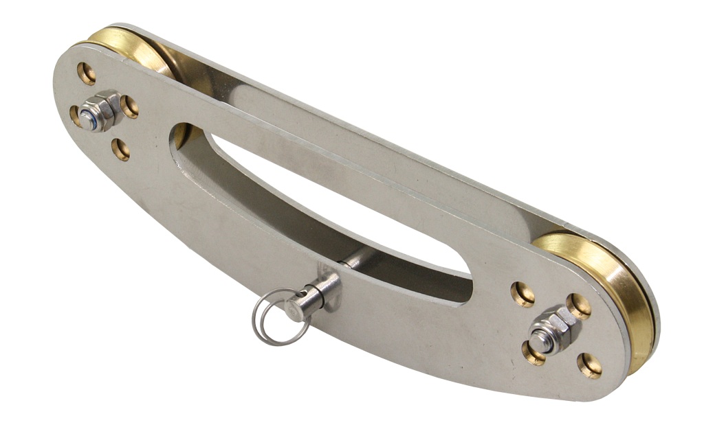 BARTON sliding backstay tensioner block, 35mm diameter, 5mm wire rope 1 BARTON sliding backstay tensioner block, 35mm diameter, 5mm wire rope