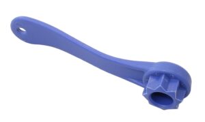 8-sided key for inspection cover and filler neck