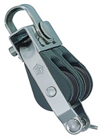 WICHARD double block, spherical, 25mm, rope 6-8mm, shackle/U-bolt 1 WICHARD double block, spherical, 25mm, rope 6-8mm, shackle/U-bolt