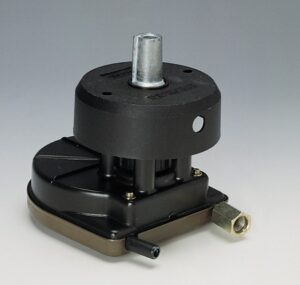 ULTRAFLEX T67 headset with friction brake, black hub cap